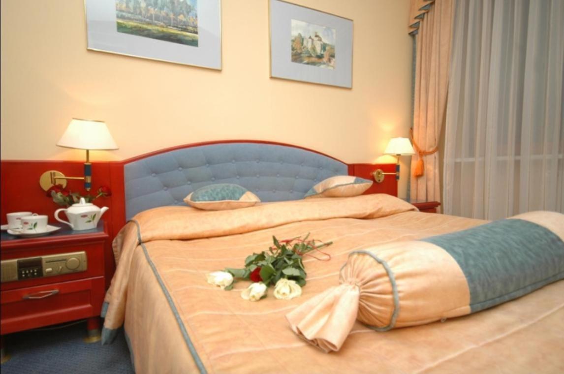 Hotel Kongresowy Kielce Luaran gambar